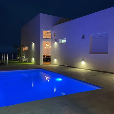 Carlota Villa Garachico (Tenerife)